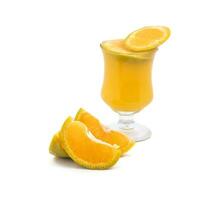 Frais Orange fruit jus et tranches de Orange photo