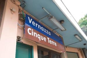 Gare à Vernazza, Cinque Terre, Italie photo