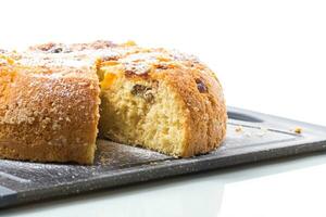 cuit sucré biscuit avec séché abricots et des noisettes à l'intérieur photo