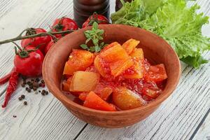 lecho hongrois à la tomate et au paprika photo