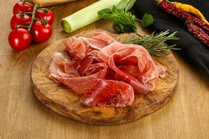 Espagnol cuisine porc Viande jamon photo