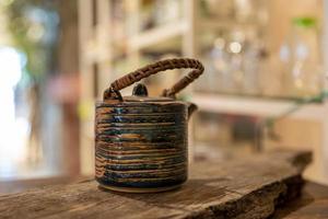 il y a des décorations personnalisées dans le petit coin du café-loisir photo