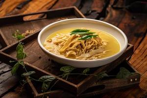 plats de banquet chinois traditionnels, pousses de bambou séchées sautées