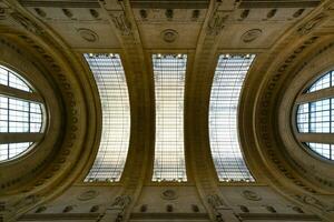 central station - milan, Italie photo