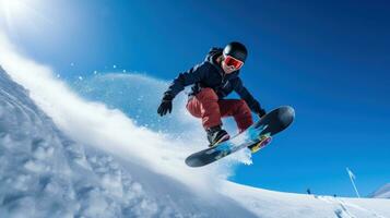 ai généré une snowboarder sculpture par une demi-lune, avec une clair bleu ciel au dessus photo