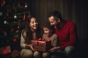 ai généré content famille avec joyeux Noël la magie cadeau près arbre à soir à Accueil photo