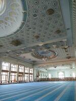 Hazrati imam mosquée intérieur dôme, mihrab, qibla et minbar, tachkent, photo