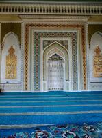 Hazrati imam mosquée intérieur dôme, mihrab, qibla et minbar, tachkent, photo