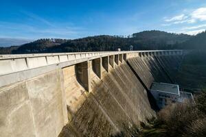 l'eau barrage vir comme une réservoir de en buvant l'eau et hydraulique Puissance usine, tchèque république photo