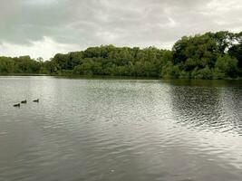 une vue de blake simple Lac près ellesmere dans shropshire photo