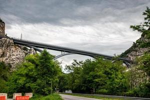 nouveau pont en acier photo