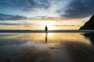 ai généré une la personne en marchant sur le plage à le coucher du soleil. ai généré. photo