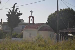 architecture traditionnelle du village de theologos sur l'île de rhodes en grèce photo