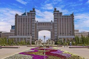 image de le kazakh Capitale Astana dans été de 2015 photo