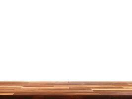 magnifique vide en bois table isolé avec blanc Contexte photo