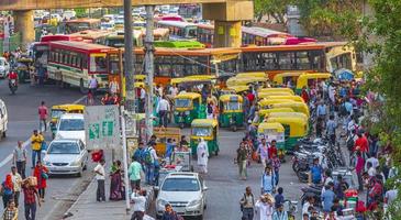 trafic à new-delhi, inde photo