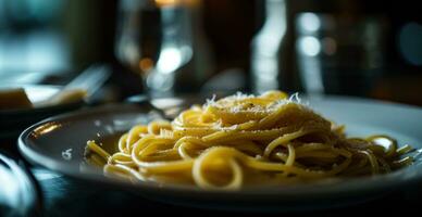 ai généré bien Pâtes sur une noir table photo