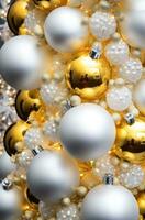 ai généré or disco des balles sur une blanc Noël arbre photo