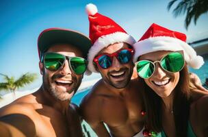 ai généré Trois copains prise selfies avec Père Noël Chapeaux, photo