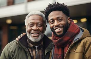 ai généré deux Hommes en portant mains, étreindre et souriant photo