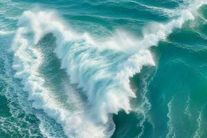 ai généré Haut vue mousseux l'eau vagues à le océan. pro photo