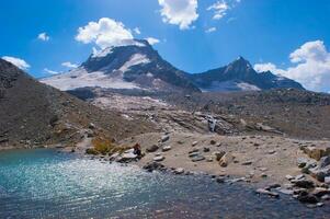 une Montagne intervalle photo