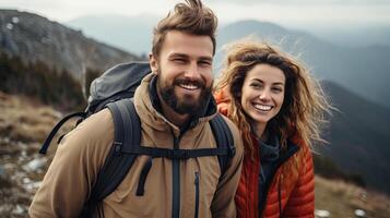 ai généré de bonne humeur couple randonnée ensemble dans magnifique Montagne paysage photo