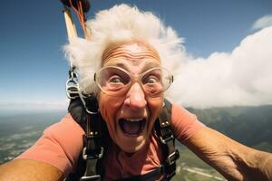 ai généré un vieux femme prise une selfie tandis que parachutisme avec généré ai photo