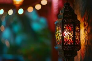 ai généré un illuminé arabe coloré pendaison Ramadan lanterne photo