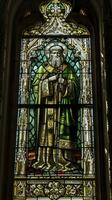 ai généré st patrick coloré verre fenêtre photo