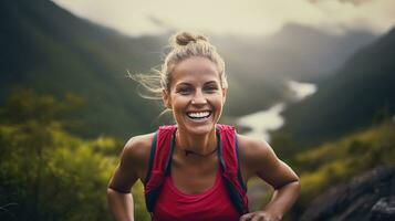 ai généré en bonne santé femme avec magnifique sourire. Piste en cours d'exécution, marathon, triathlon en cours d'exécution, Extérieur la nature. photo