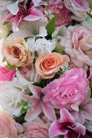fleurs décorées pour le fond de mariage