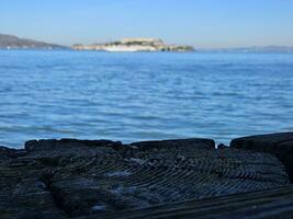 vue de alcatraz île de fort le maçon Port dans san francisco Californie photo