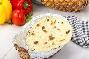 Indien traditionnel cuisine pain paratha photo