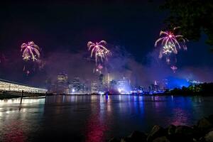 juillet 4e chez Macy feux d'artifice dans Nouveau york photo