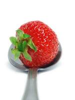 fraise sur cuillère photo
