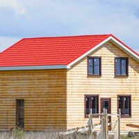 le toit de ondulé feuille sur le Maisons photo