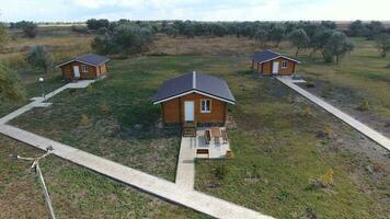 Maisons sur le base de repos. maisons pour touristes et chasseurs photo