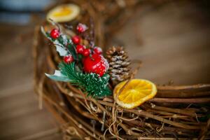 Noël décoration sur le en bois Contexte. sélectif se concentrer. vacances. photo