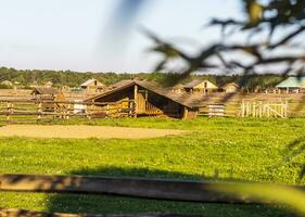 coup de le rue dans le village. rural photo