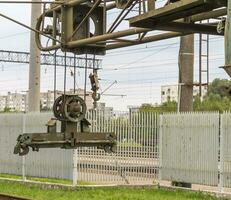 coup de le ancien vieux construction les trains. transport photo