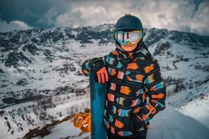 content snowboarder fille photo