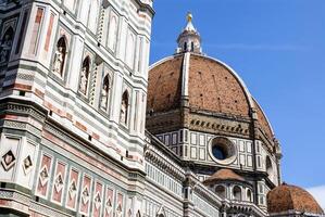 fleuri façade de le duomo de Florence, Italie photo