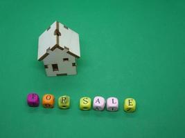 vente et achat de biens immobiliers et d'immeubles résidentiels photo