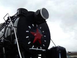 locomotive de chemin de fer, wagons dans le train photo