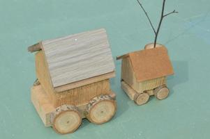 articles sur la maquette de chariot en bois photo