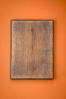 vide en bois rectangulaire Coupe planche sur une plaine arrière-plan, flatley avec copie espace photo