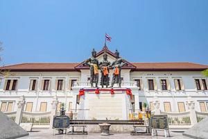 monument des trois rois à chiang mai, thaïlande photo