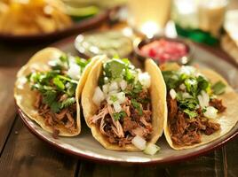 ai généré Trois tacos sont servi sur une blanc table photo