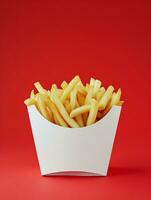 ai généré Vide français frites boîte maquette dans plaine rouge isolé Contexte photo